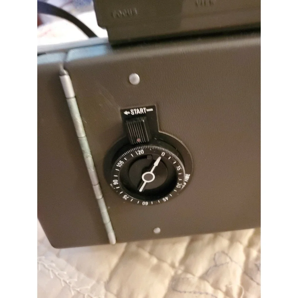 Polaroid Automatic 330 Land Camera With Cold Clip Plate and strap Vintage